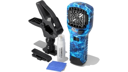 Thermacell MR300 Portable Mosquito Repeller Mossy Oak Fishing Bundle with Clamp
